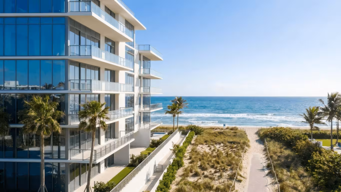 Beachfront Apartment - Image 1