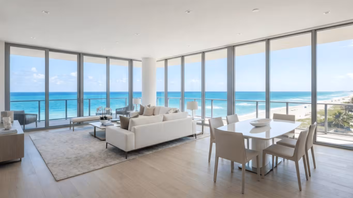 Beachfront Apartment - Image 2