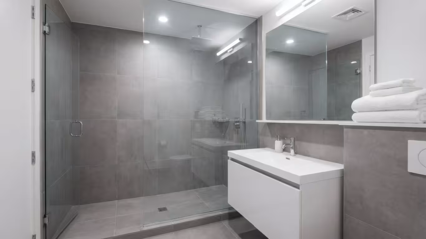 Downtown Loft - Image 6