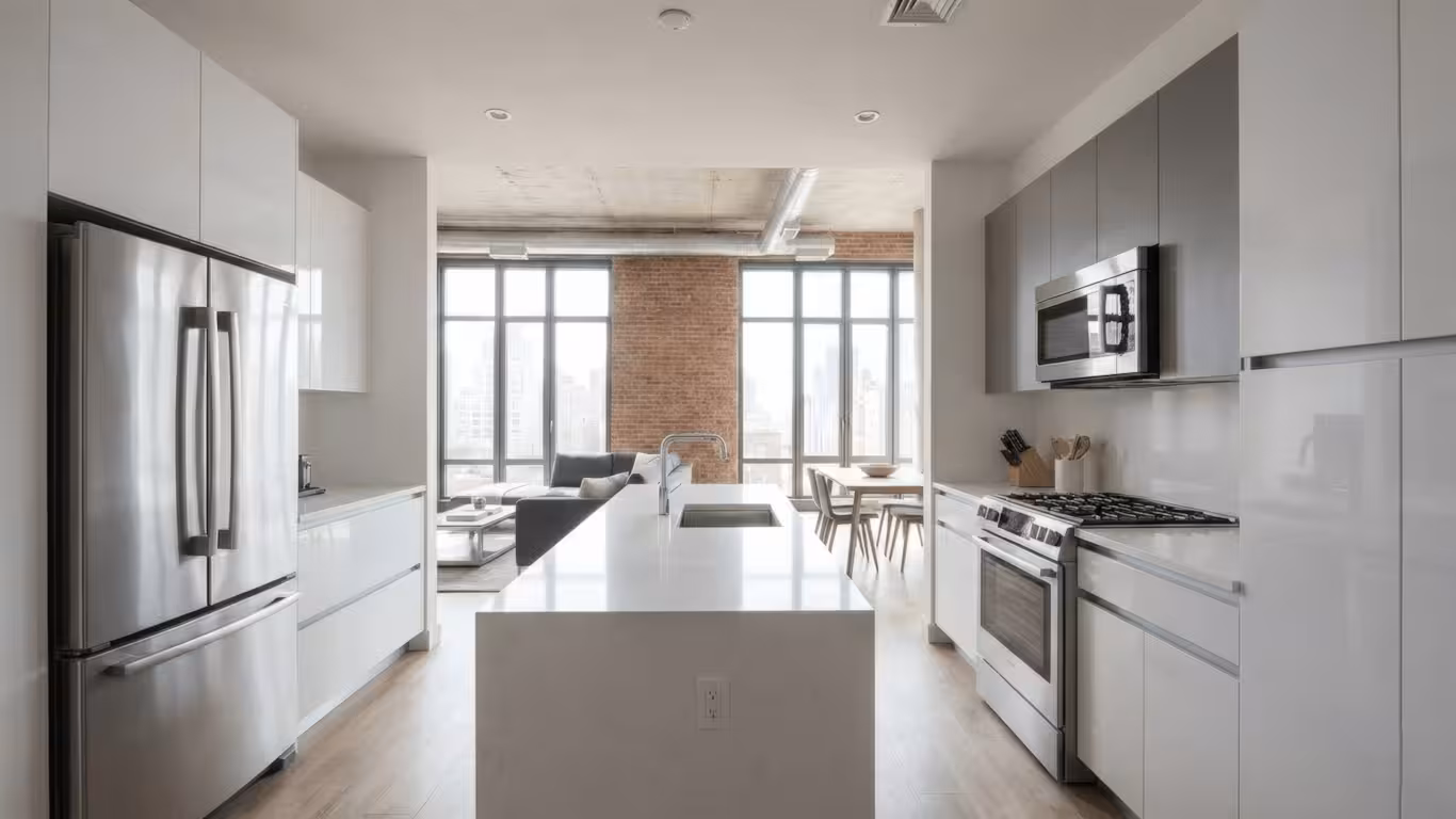 Downtown Loft - Image 5